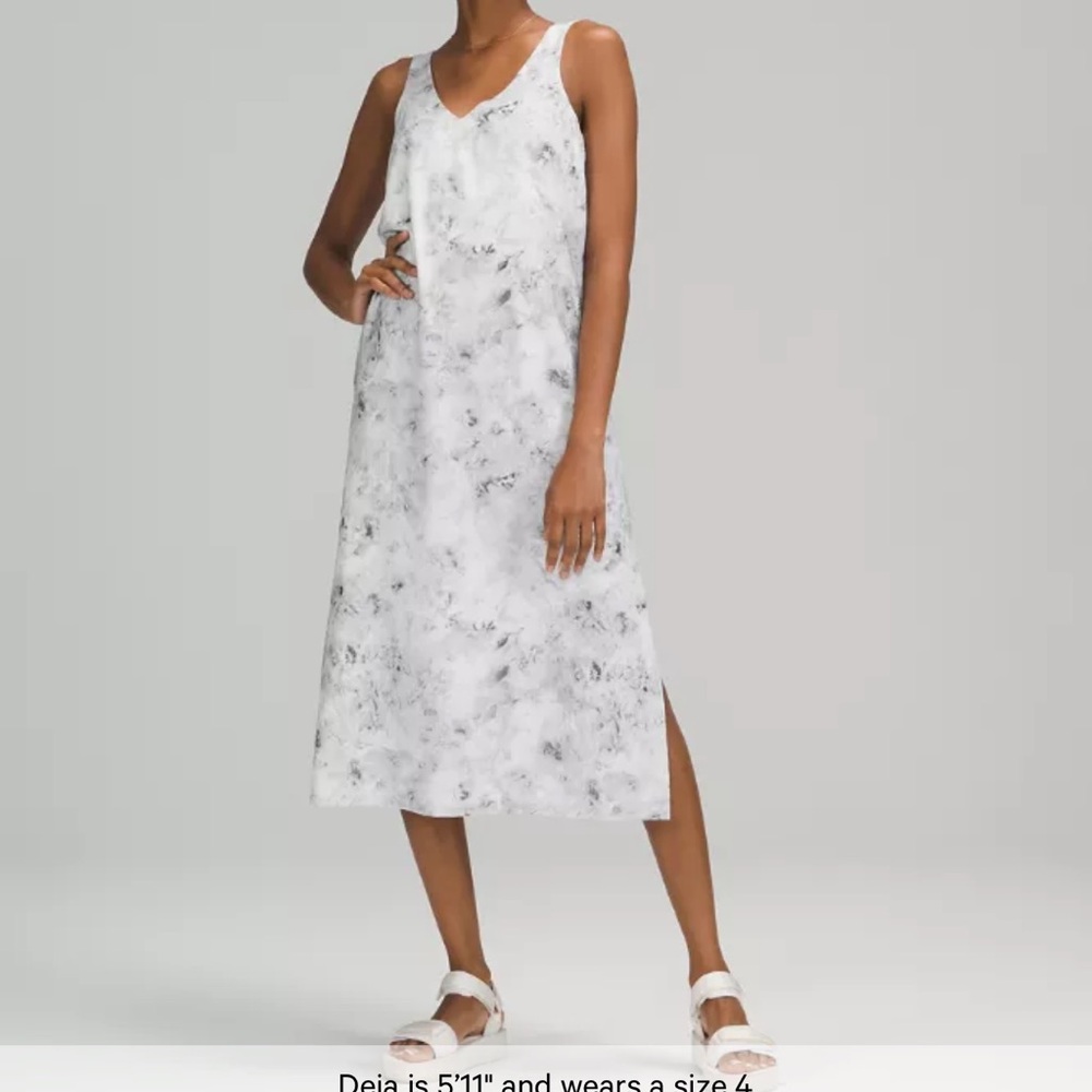 Lululemon V-Neck Midi Dress Size 12 NWOT